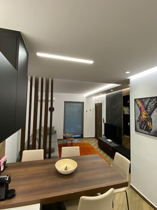 Luxury Akrata
