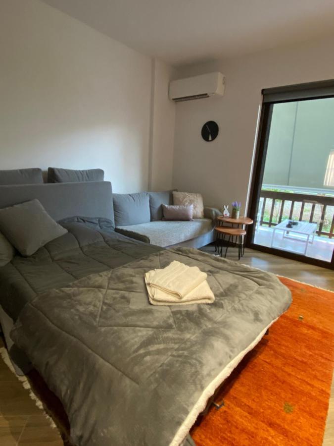 Luxury Akrata